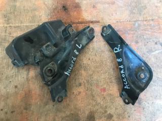 Запчасть кронштейн радиатора Honda Accord 8 2008-2015