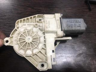 Запчасть моторчик стеклоподъемника передний правый Audi A5 2007-2016