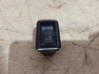 Запчасть кнопка стеклоподъемника передняя правая Mercedes-Benz C-class 2006-2015
