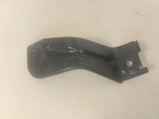 Кронштейн крыла передний правый Volkswagen Passat 2000-2005