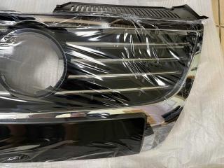 Решетка радиатора Passat 2005-2010 B6