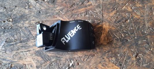 Фото запчасти переключатель магнитолы RENAULT FLUENCE 2013 Б/У запчасть Запчасть переключатель магнитолы RENAULT FLUENCE 2013