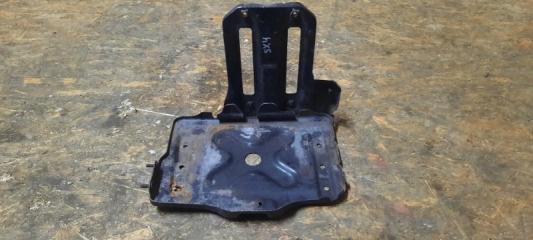 Запчасть площадка под акб SUZUKI SX4 2006