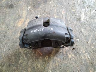 Запчасть суппорт тормозной передний правый VOLKSWAGEN PASSAT 2014