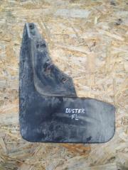 Фото запчасти брызговик передний левый RENAULT DUSTER 2012 Б/У запчасть Запчасть брызговик передний левый RENAULT DUSTER 2012