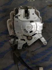 Запчасть замок двери задний левый Mazda Premacy 2007-2010