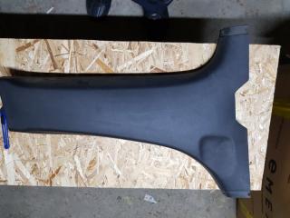 Накладка средней стойки правая Nissan Primera 2002-2008