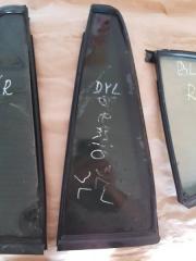 Форточка двери задняя левая Mazda Demio 2002-2005