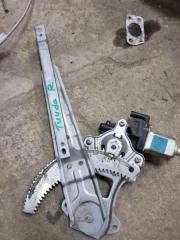 Стеклоподъемник задний правый Nissan Tiida Latio 2004 Б/У Стеклоподъемник задний правый Nissan Tiida Latio 2004