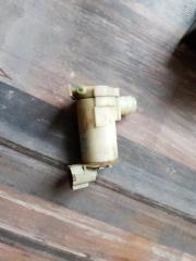 Насос омывателя Nissan Primera 2002-2008 контрактная Насос омывателя Nissan Primera 2002-2008