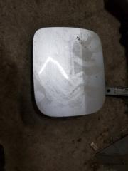 Лючок бензобака Toyota Rav 4 2004