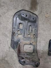 Площадка АКБ Toyota Rav 4 2004