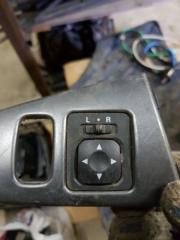 Блок управления зеркалами Mitsubishi Lancer 2004 контрактная Блок управления зеркалами Mitsubishi Lancer 2004