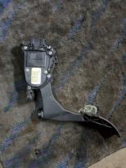 Педаль газа Volkswagen Polo 2012 Б/У Педаль газа Volkswagen Polo 2012