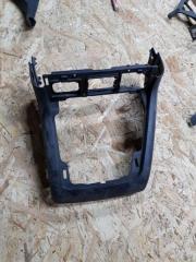 Запчасть накладка кулисы Ford S-Max 2008