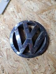 Эмблема Volkswagen Touareg 2004