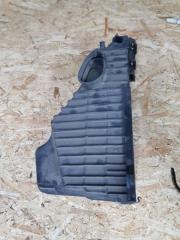 Корпус воздушного фильтра Volkswagen Touareg 2004