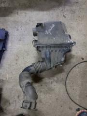 Корпус воздушного фильтра Toyota Funcargo 2001