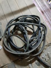 Фото запчасти уплотнитель дверного проема Kia Spectra 2008 контрактная запчасть Запчасть уплотнитель дверного проема Kia Spectra 2008