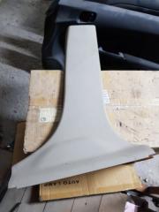 Запчасть накладка средней стойки правая Mazda Demio 2002-2005