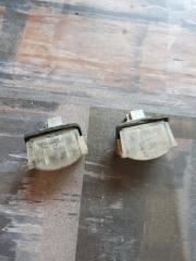 Запчасть подсветка номера задняя Mazda Demio 2002-2005
