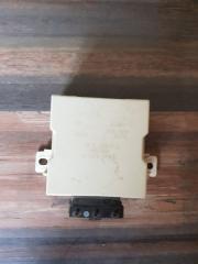 Блок управления стеклоочистителей Toyota Avensis 2004