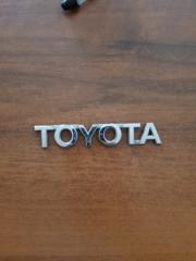 Эмблема Toyota Avensis 2004