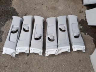 Накладка средней стойки Toyota Avensis 2004