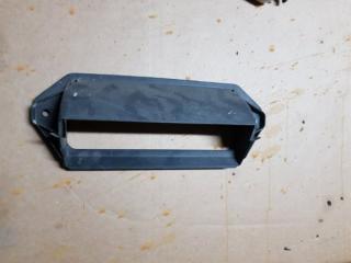 Воздухозаборник Opel Corsa D 2006-2011
