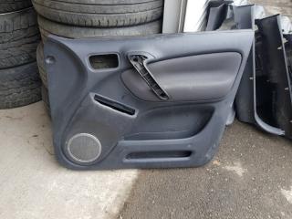Обшивка двери передняя правая Toyota Rav 4 2004