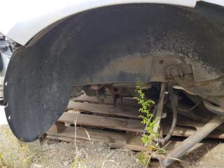 Подкрылок задний правый Volkswagen Touareg 2004