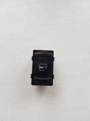 Кнопка стеклоподъемника Volkswagen Passat 2004