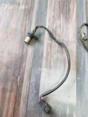 Запчасть датчик коленвала Toyota Ist 2004