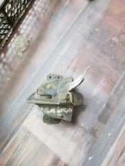Замок капота Mitsubishi Lancer Cedia 2000-2003