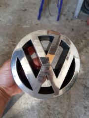 Эмблема Volkswagen Passat 2004