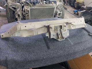 Рамка радиатора Nissan Note 2010