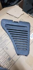 Крышка обшивки багажника Toyota Rav 4 2004