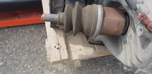 Шрус Nissan March 2003