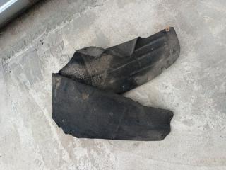 Подкрылок задний правый Ford Focus 2008