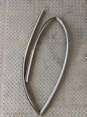 Запчасть уплотнитель стекла двери передний левый Honda Fit 2008