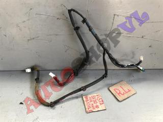 Проводка двери задняя левая TOYOTA VISTA 03.1992