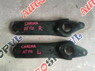 Крепление балки подвески переднее TOYOTA CARINA 02.1995