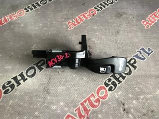 Ручка открывания бензобака TOYOTA CAMRY 07.2002