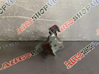Крепление фары переднее правое TOYOTA PRIUS 09.1998