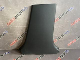 Запчасть обшивка салона правая TOYOTA VITZ 01.2005