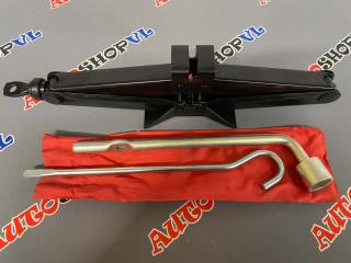 Домкрат TOYOTA PASSO 01.2010