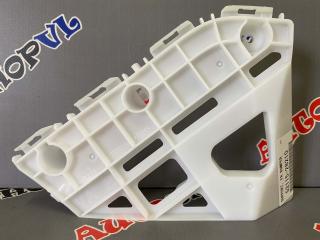 Запчасть крепление бампера переднее правое TOYOTA VOXY 04.2010 - 01.2014