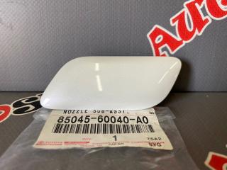 Запчасть крышка форсунки омывателя фар передняя левая TOYOTA LX570 11.2007 - 01.2012