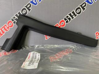 Запчасть решетка под дворники правая TOYOTA RACTIS 11.2010 - 08.2012