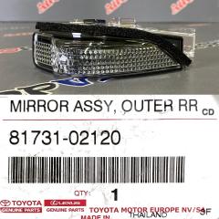 Запчасть повторитель поворота в зеркало правый TOYOTA